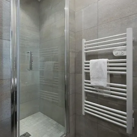 Heart Of Town 2 Bedroom Perfect Congress & Holidays By Olam * Cannes