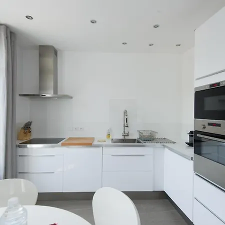 Apartment Heart Of Town 2 Bedroom Perfect Congress & Holidays By Olam *