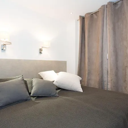 Heart Of Town 2 Bedroom Perfect Congress & Holidays By Olam Apartment *